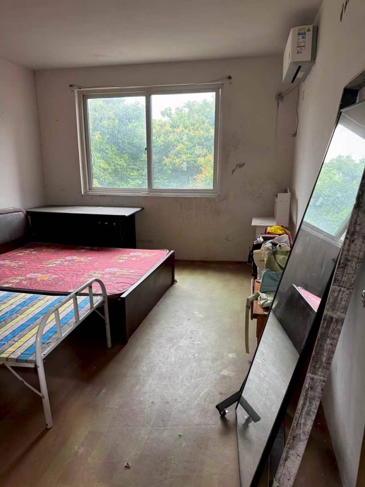 方泉苑h块-262号楼