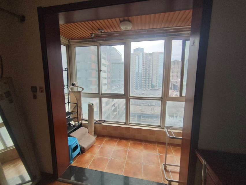 莲湖逸园小区