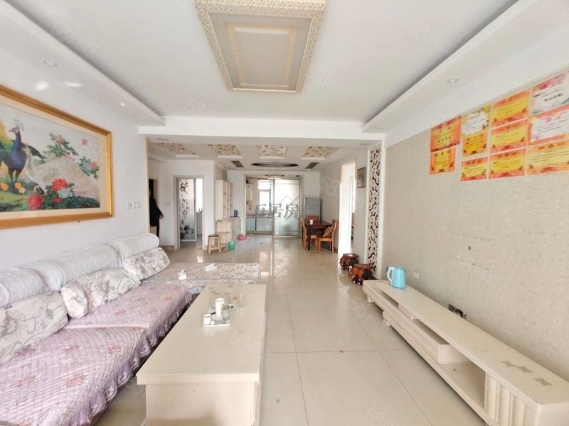 整租 | 得瑞景园电梯三居室带车位中央空调可拎包入住随时看房