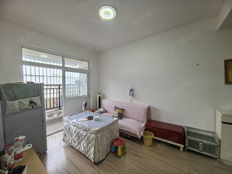 整租 | 和谐家园一室一厅带露台家具家电齐全包物业宽带