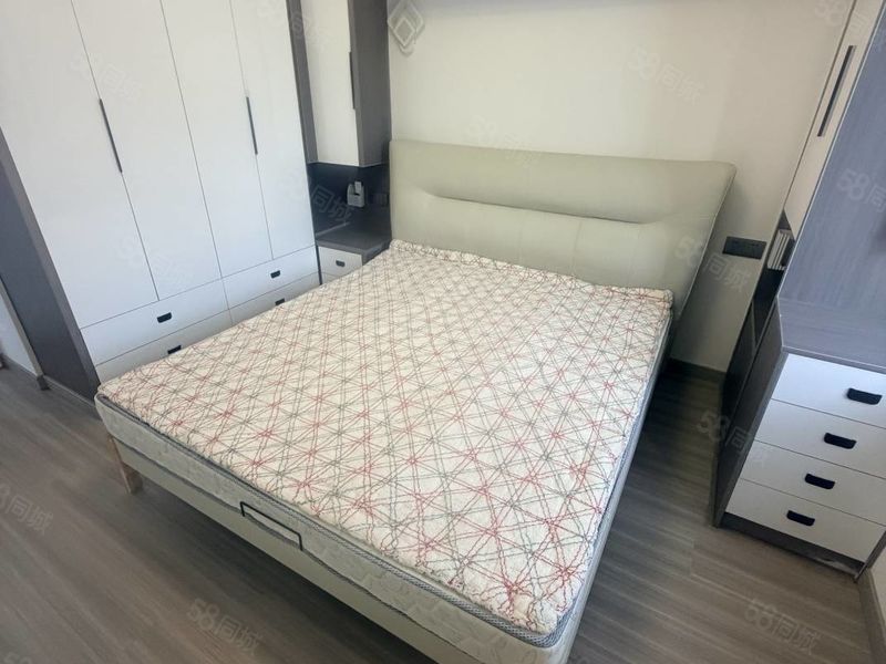 整租 | 葛店开发区 昊城景都 附近 电梯天然气精装两房，包物