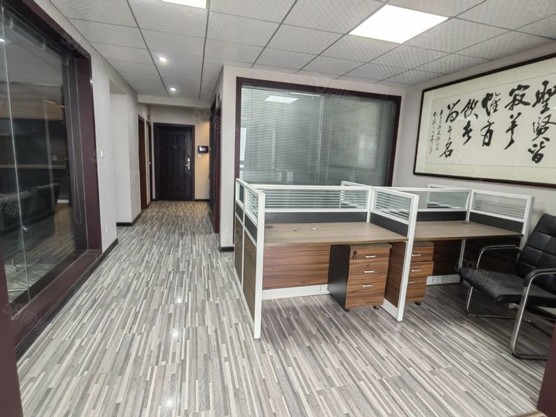 整租 | 市老城区沿江大道新民街小学菜场旁吴王公馆大室诚意出租