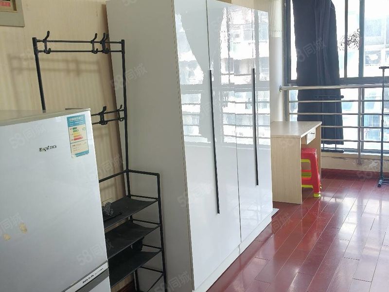 整租 | 瑶海万达广场旁 苹果嘉园 一室民用住宅水电 拎包入住