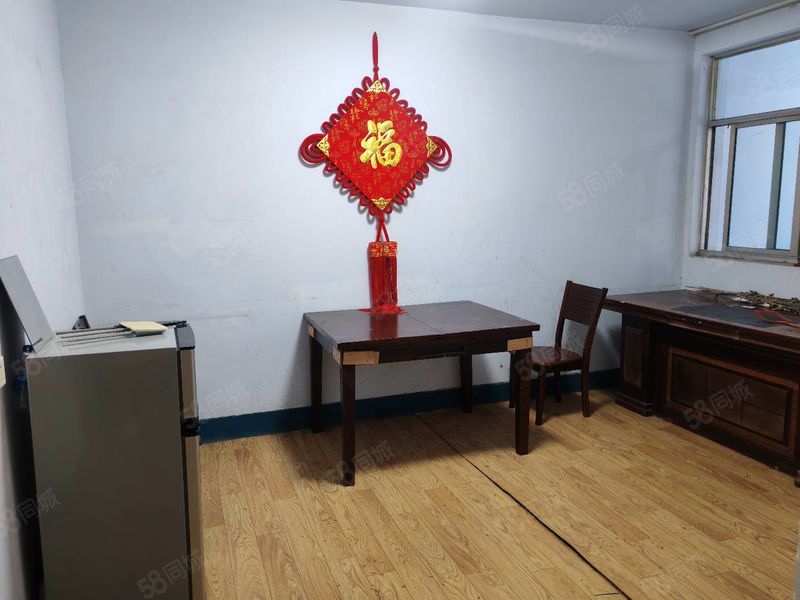 整租 | 临人民医院焦东路小学！步梯三楼！随时看房