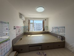 饶阳里5楼精装家具家电齐全拎包入住一年12000不包取暖物业