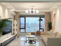 荆州中心医院荆北院区旁领地兰台府房栋面签，下楼就是医院，