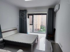 学生实习好地段，荆州医院旁边，可押一付一好说话出入方便。