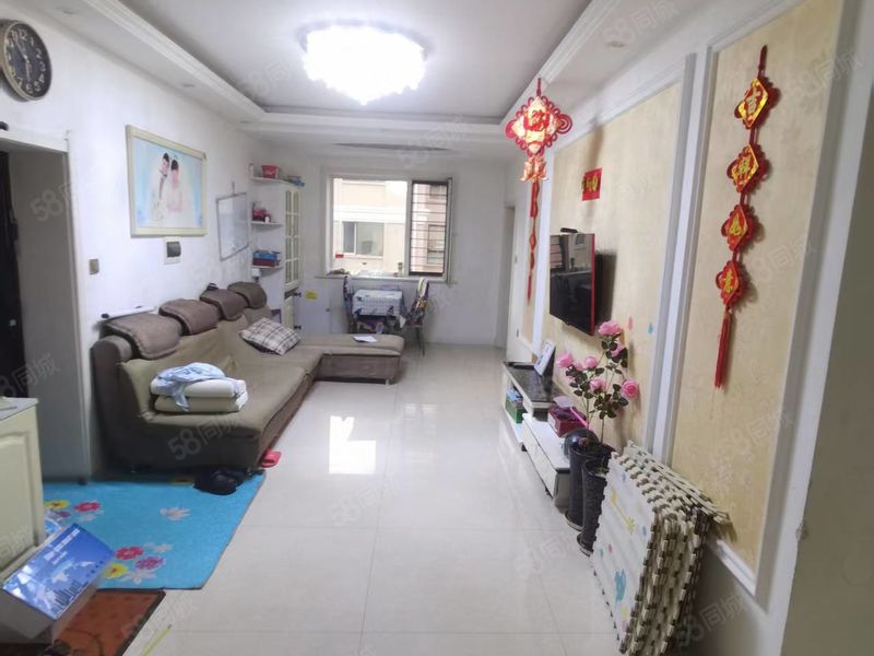整租 | 临近妇婴医院大润发永丰小区5楼两室精装修南北通透拎包