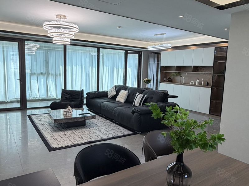 整租 | 中南林樾近奥体中央云璟 可短租月付拎包入住带车位 出