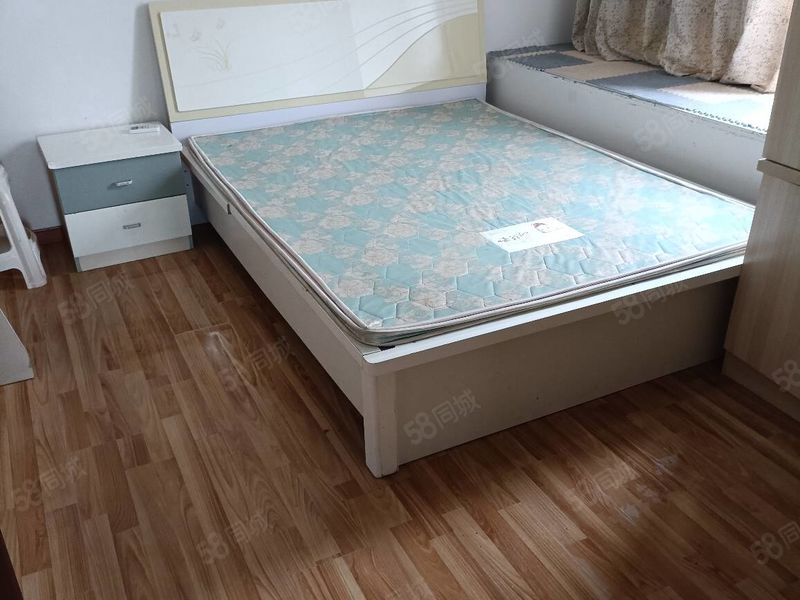 合租 | 可月租月付，单间出租，泰合青年城