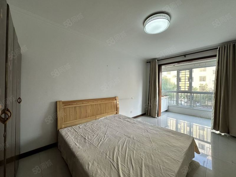 整租 | 明日星城三居两室1500一个月拎包入住押金2000
